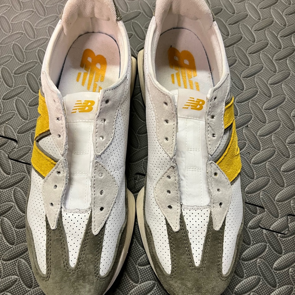 Men’s New Balance White and Yellow Athletic Shoes - Size 11